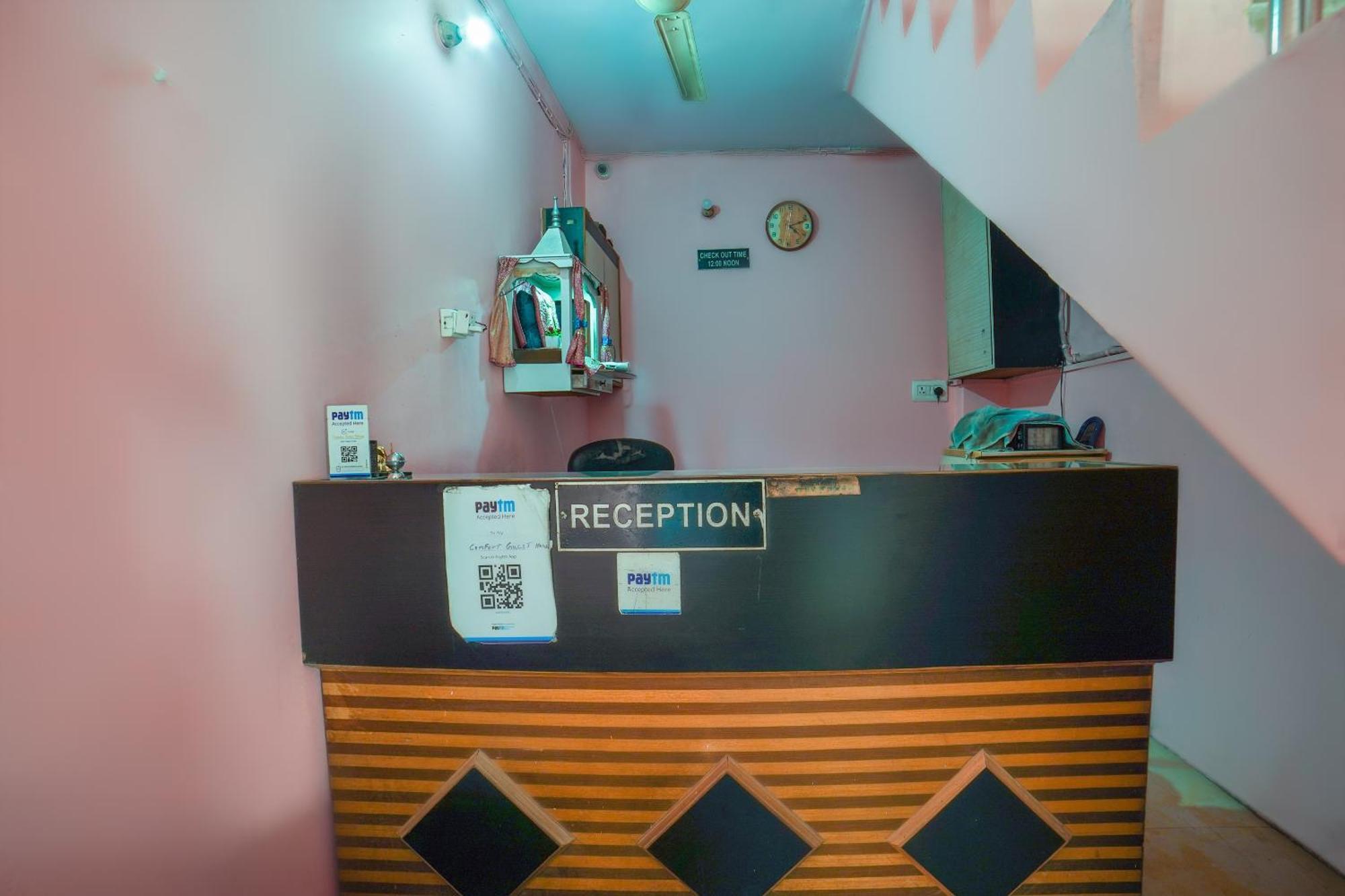 Spot On Komfort Guest House Rudrapur Ngoại thất bức ảnh
